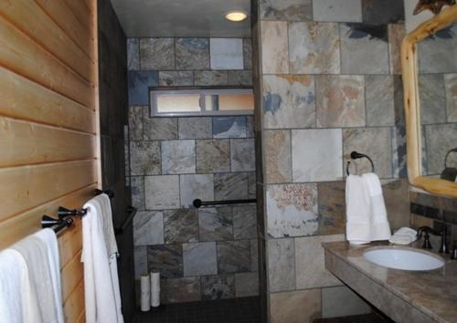 Montana Sky Lodge