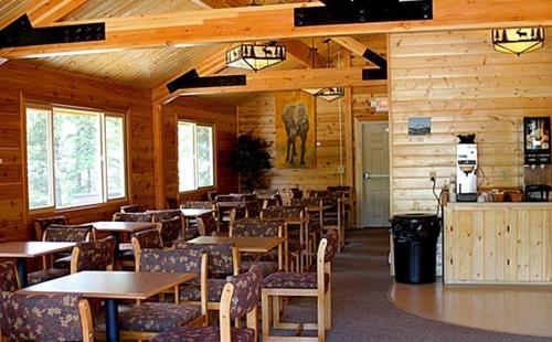 Denali Grizzly Bear Resort - 레스토랑