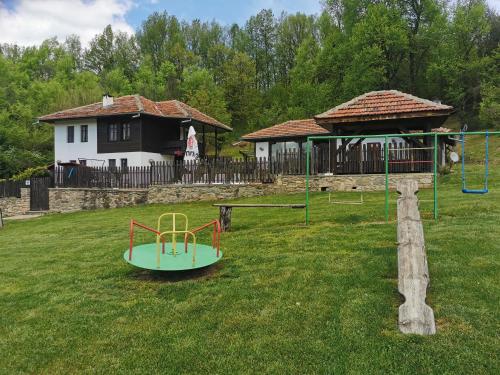 АРНАТА КЪЩА, Yakovtsi (zdjęcie 4)