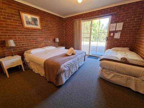 Dargo Hotel in Falls Creek