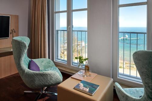 Instalaciones, Seeschloss Sellin in Ostseebad Sellin