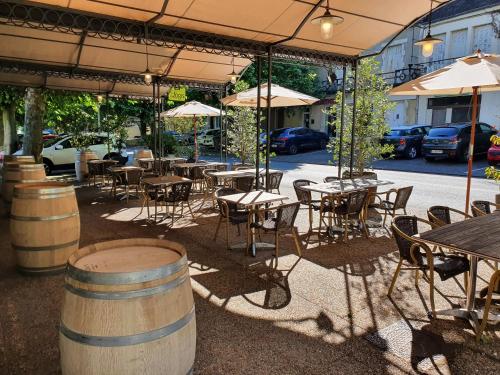 Hôtel Restaurant La Promenade Hotel de charme Gourdon