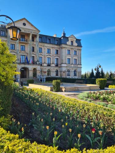 Pałac Bursztynowy - Hotel - Włocławek