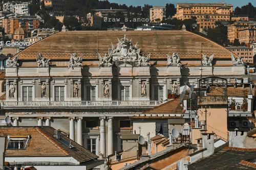 LA FINESTRA SUI ROLLI - GenovaInRelax
