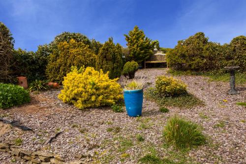 Sunville Bed And Breakfast - image 10