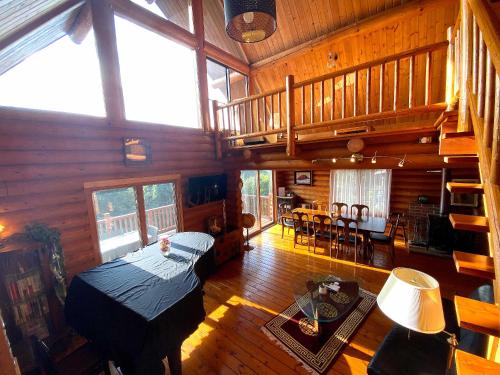 A Private Log House with Mt Fuji View & Piano - "Thangtong House Japan" in 간나미