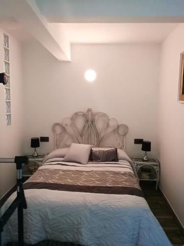  One bedroom appartement with enclosed garden and wifi at Lourenza in Lourenzá