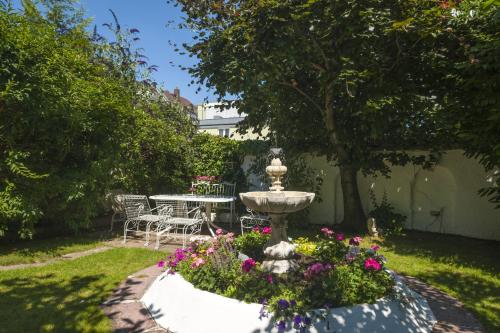 Hotel am Berg - image 10