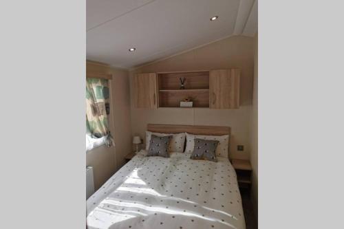 Picture of 8 Sleep Chalet At Aria, Newquay Bay Resort 160