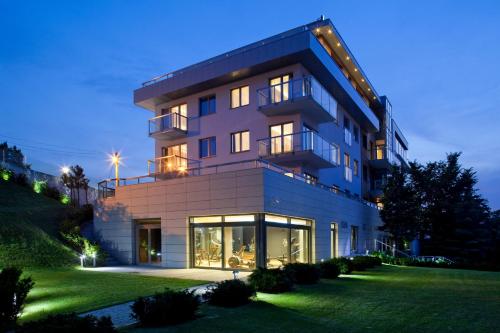 Seapremium Aparthotel