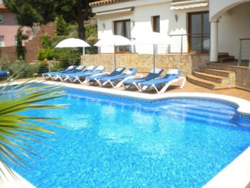 VILLA COLINA gîte à louer Palau-saverdera