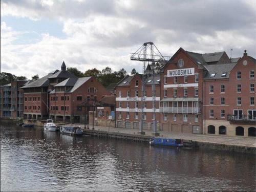 Woodsmill Quay Apartments - image 7