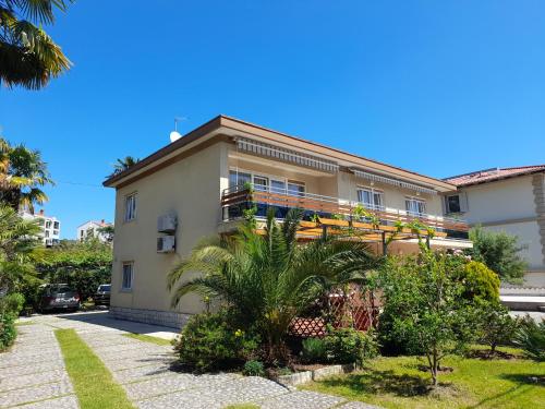 Apartments Orange Lovran - Location saisonnière - Lovran