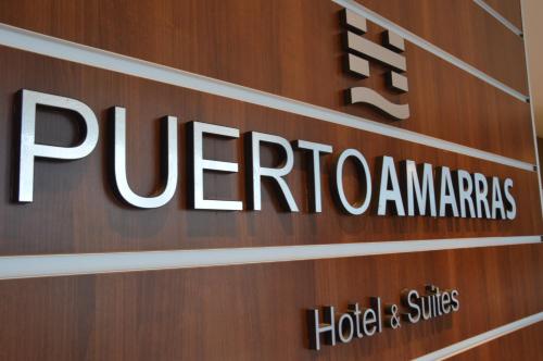 Puerto Amarras Hotel & Suites