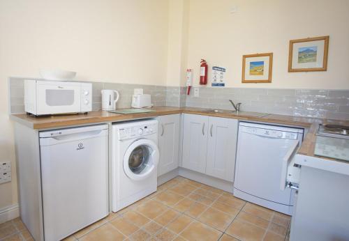 Kilkee Holiday Homes Ground Floor