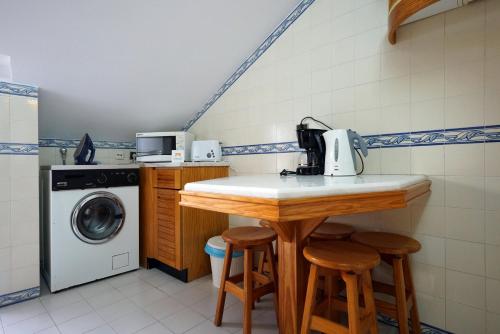  Sesimbra Beach Terrace in Sesimbra