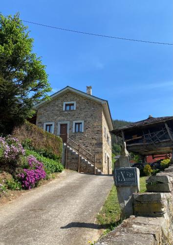  Casa Xuanón in Muñalén