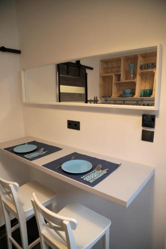 Sweety Blue Apartman near Oktogon - image 8