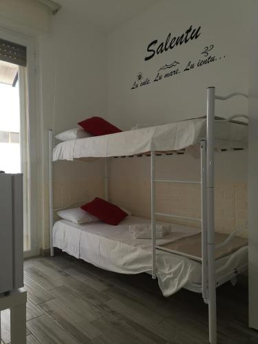 Zimmer mit 2 einzelbetten, kleines
