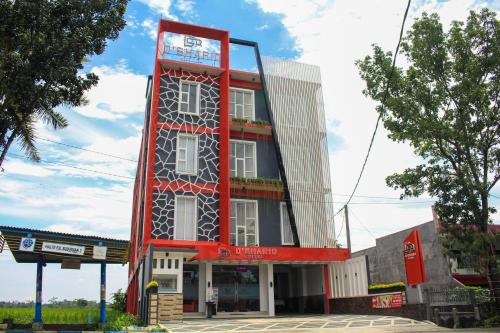 D'SHARIO Hotel Kepanjen