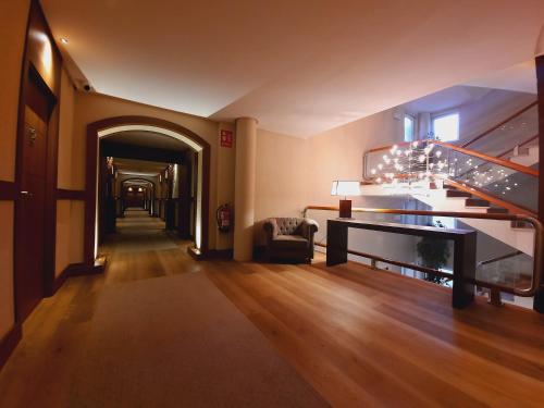 298518715 Gran Hotel Balneario De Puente Viesgo