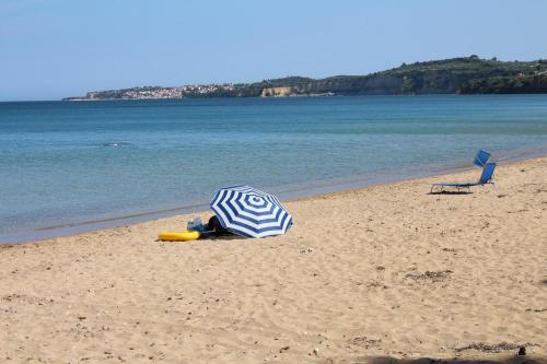 Aggeliki House 3 in Mirtia