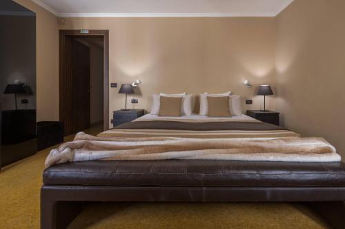 Centrale Venice Apartments - image 3