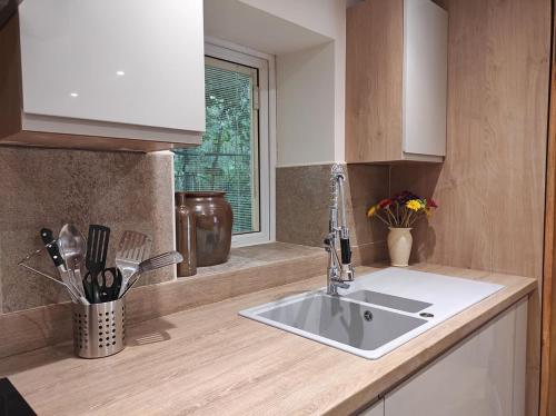 Kitchen, Headingley Hideaway near Headingley Golf Club