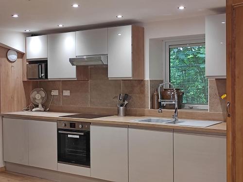 Kitchen, Headingley Hideaway near Headingley Golf Club