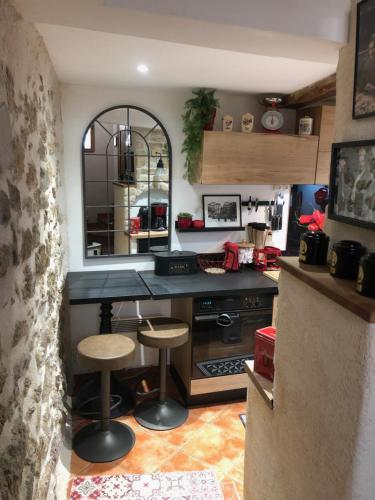 廚房, Maison de village en Provence in 韋爾東河畔博迪納爾