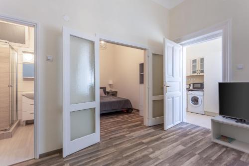 Goldcentral Apartments - Stylish Apartments - Wine Tasting Access, Budapešť (fotografie 9)