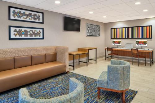 設施, Holiday Inn Express Statesboro By IHG in 斯泰茨伯勒
