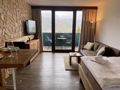 Alpine Studio Apartment by AA Holiday Homes in Schladming, Österreich