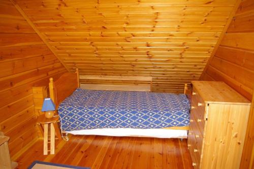 Chalet with 3 bedrooms in Basse sur le Rupt with wonderful mountain view furnished garden and WiFi - image 7