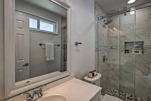 3BR Desert Gem with Outdoor Oasis and Mtn Views! - image 7