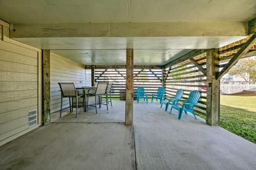 OBX Getaway with Boat Dock on Colington Harbour - image 14