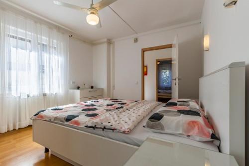 Comfi Apartment - image 5