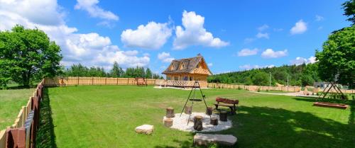 Friland, Bodzentyn (foto 8)