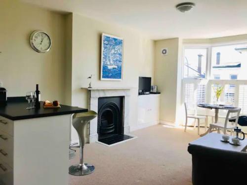 St Margarets Modern Georgian 2 bedroom apartment in Isle of Wight