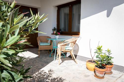 Szigligeti Mandula Kert Vendégház (Szigligeti Mandula Kert Vendeghaz) in ซิคลิเกท