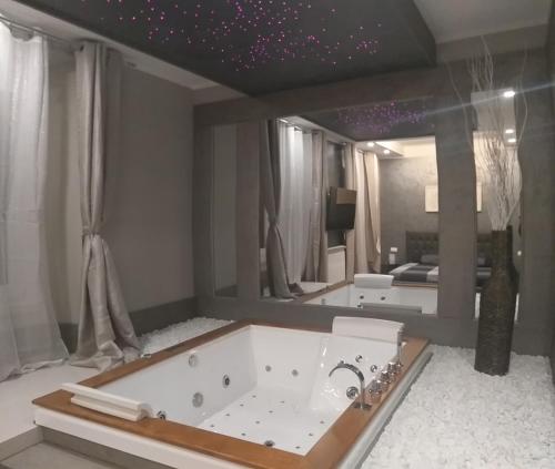 HYDROSUITE, Genua (zdjęcie 6)