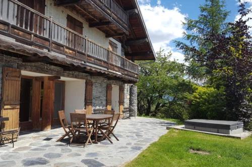 Paisible chalet montagne avec option jacuzzi - Location, gîte - Séez