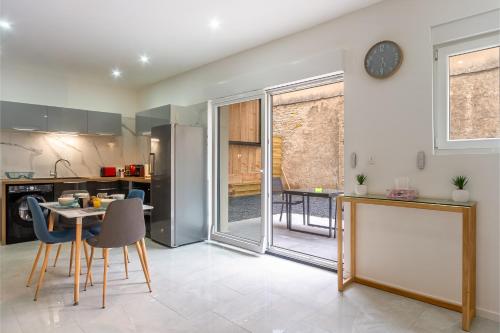 Le 04-GregIMMO-Appart'Hotel in Montbeliard