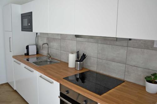 Kitchen, Fanni Vendeghaz in Dombovar