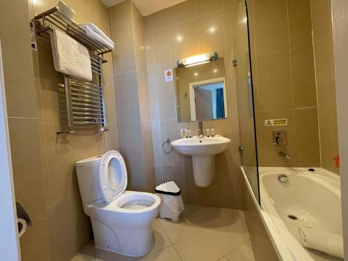 Iris Hotel Llandudno - image 13