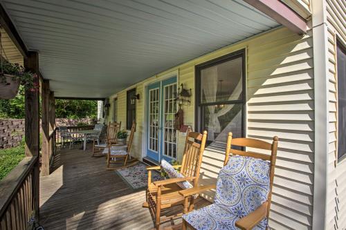 Spacious Faber Home with Yard, Steps to Winery! Spacious Faber Home with Yard, Steps to Winery!