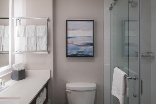 Holiday Inn Hotel & Suites Vancouver Downtown