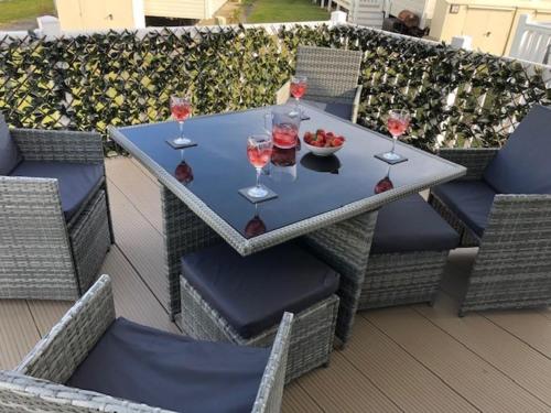 Beautiful Spacious Holiday Home - Romney Sands 4