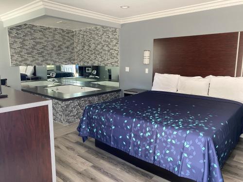 Regency Motel in Brea, USA