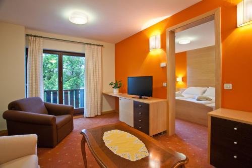 Vila Podvin - image 11
